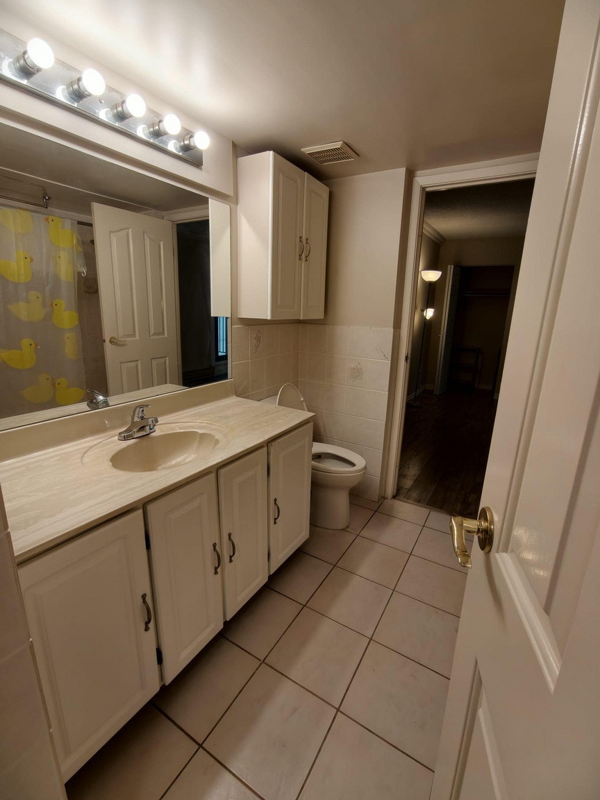 4165 Maywood Street, Burnaby, BC, V5H 4E3 - 8