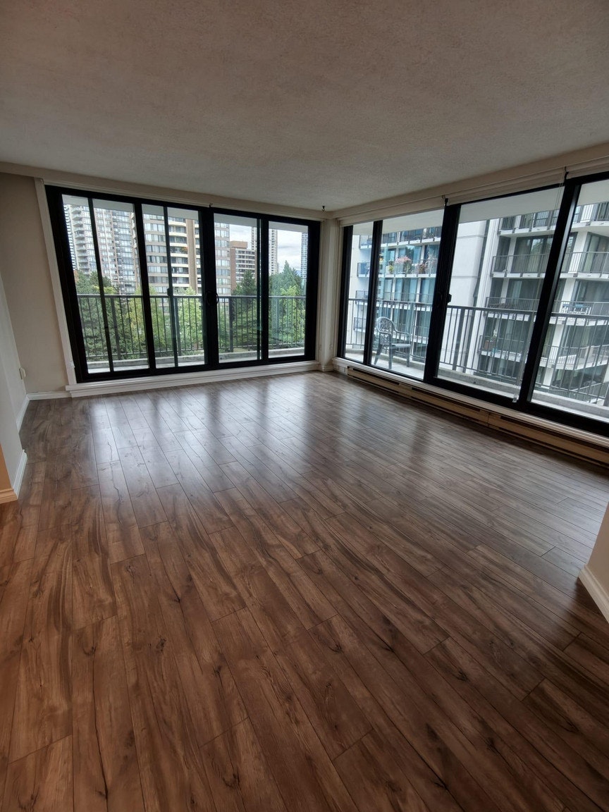 4165 Maywood Street, Burnaby, BC, V5H 4E3 - 2
