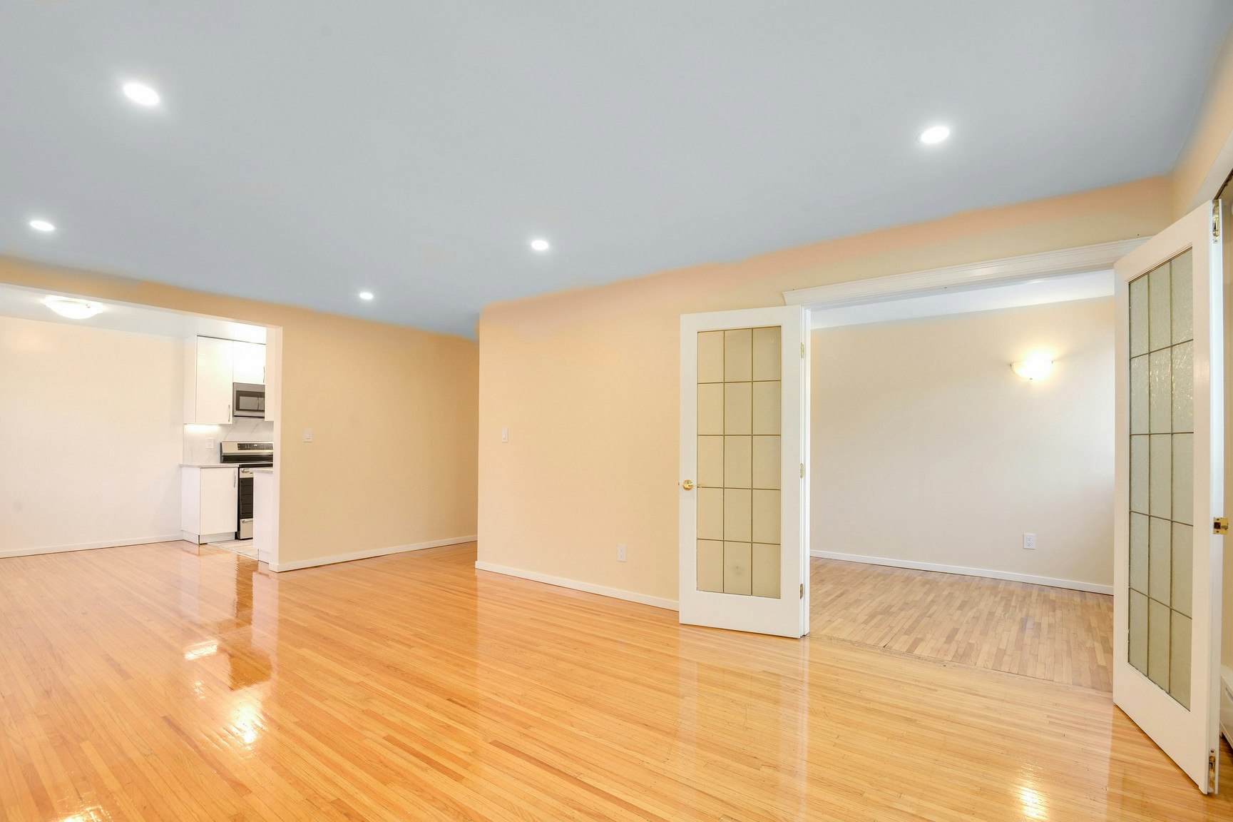 4326 West 10th Avenue, Vancouver, BC, V6R 2L9 - 12