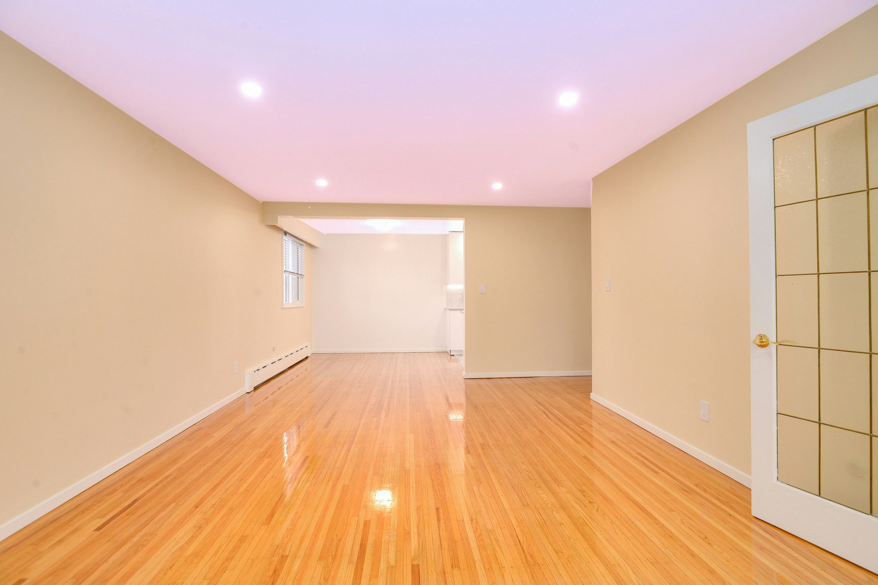 4326 West 10th Avenue, Vancouver, BC, V6R 2L9 - 8
