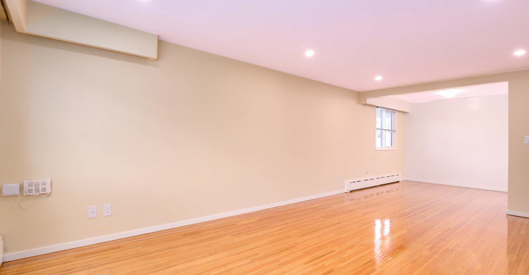 4326 West 10th Avenue, Vancouver, BC, V6R 2L9 - 13
