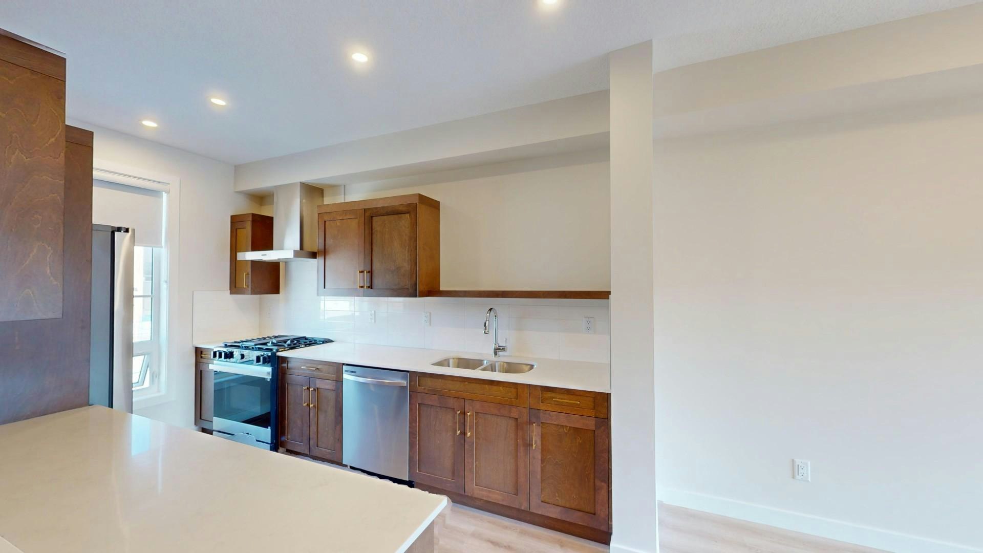 199 Sage Walk Ravines Nw, Calgary, AB, T3R 0H5 - 2