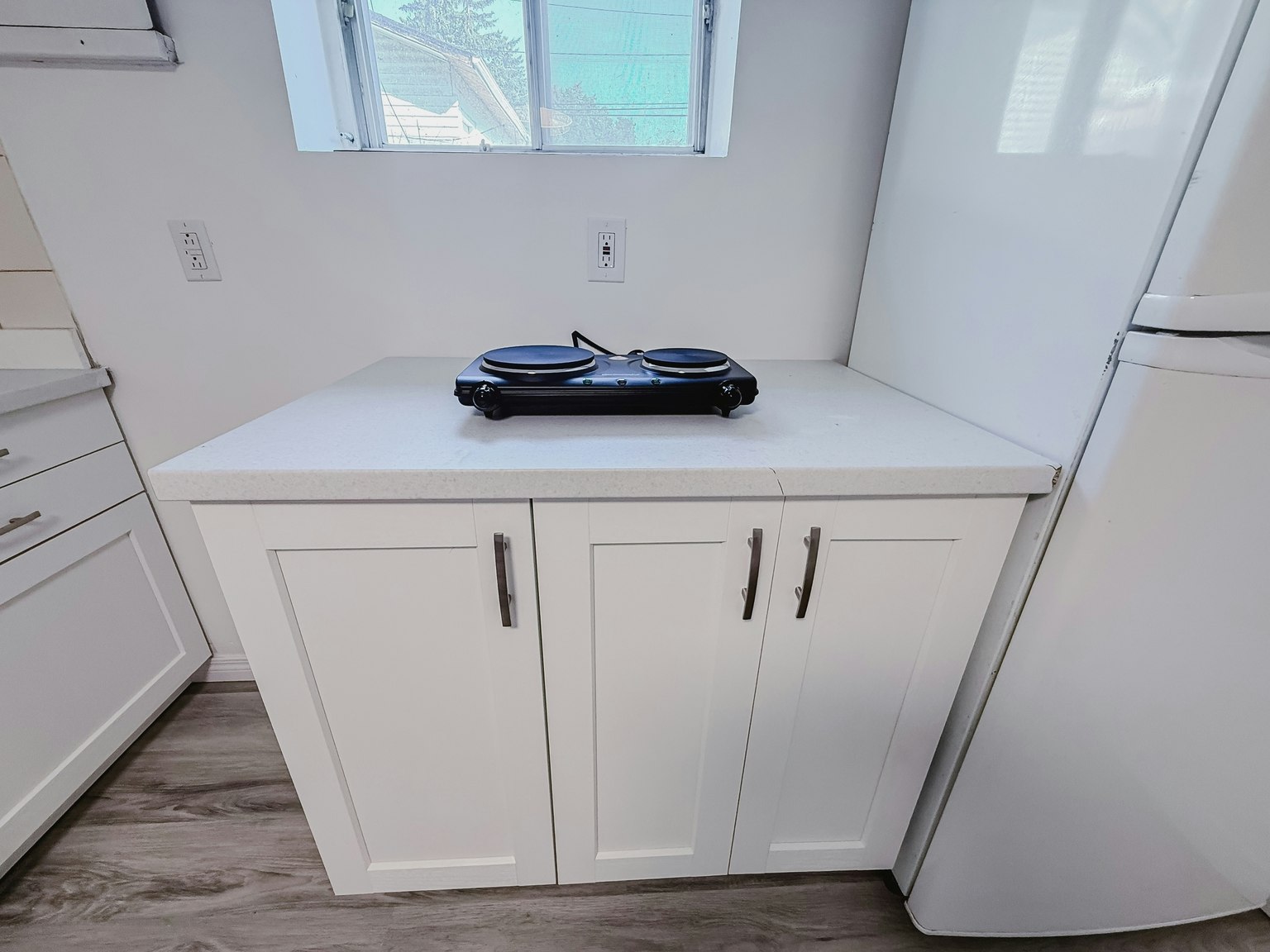 Lower B-32 Avenue Northwestlower B, Calgary, AB, T2M 2P9 - 4