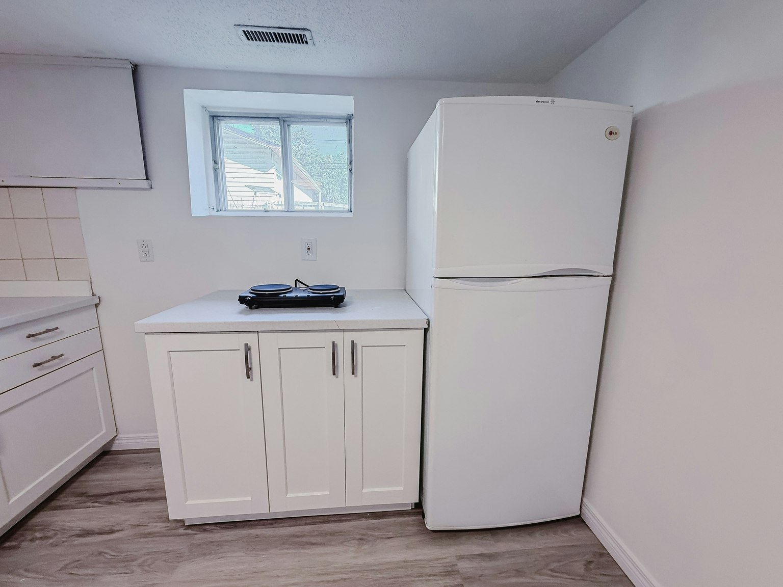 Lower B-32 Avenue Northwestlower B, Calgary, AB, T2M 2P9 - 6