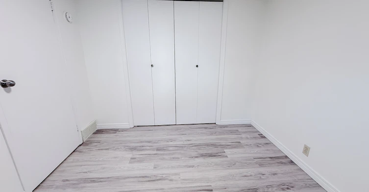 Lower B-32 Avenue Northwestlower B, Calgary, AB, T2M 2P9 - 10