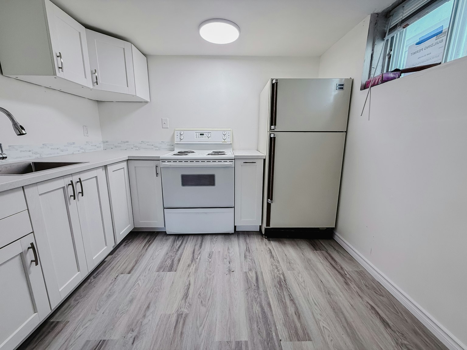 Lower C-424 32 Avenue Northwest, Calgary, AB, T2M 2P9 - 2