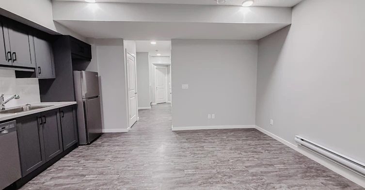 Lower-31 Legacy Passage Southeast, Calgary, AB, T2X 5L5 - 3