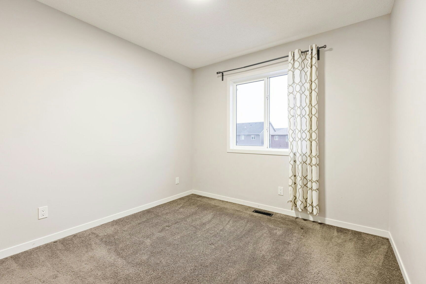 153 Corner Ridge Mews Northeastupper, Calgary, AB, T3N 1X5 - 8