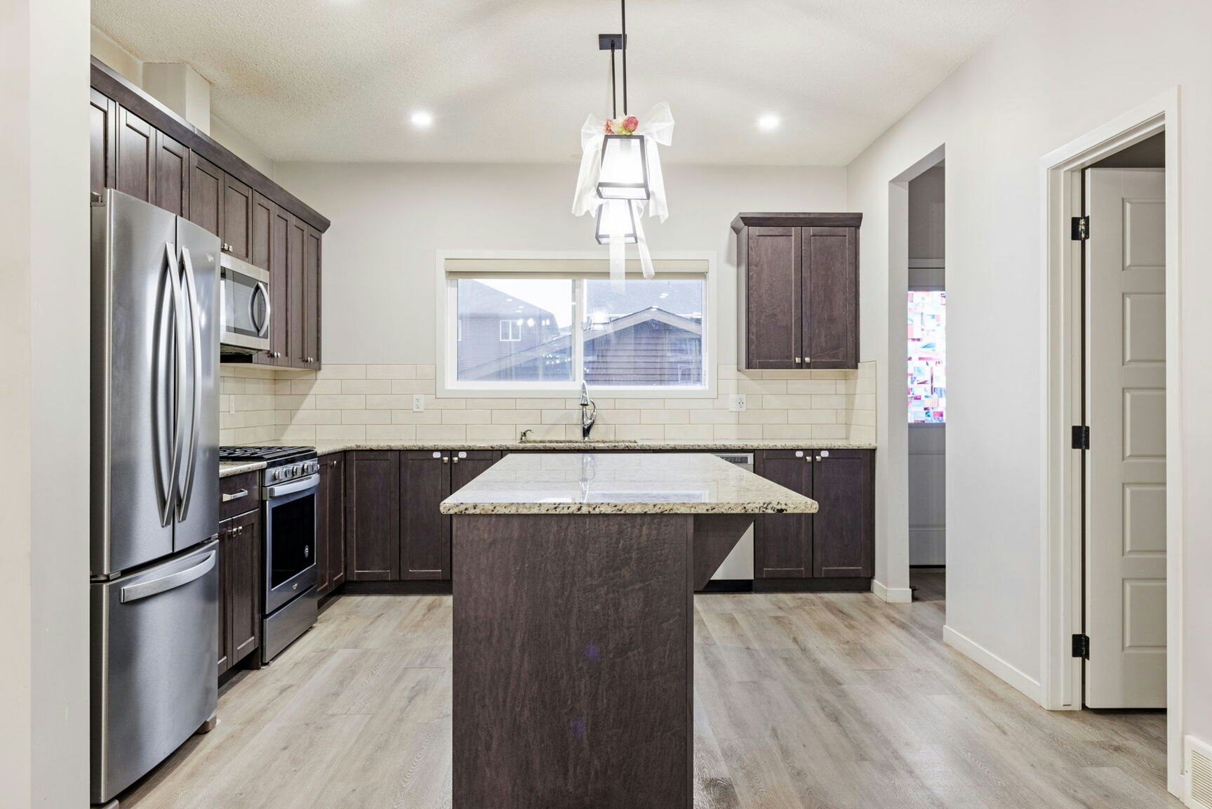 153 Corner Ridge Mews Northeastupper, Calgary, AB, T3N 1X5 - 3