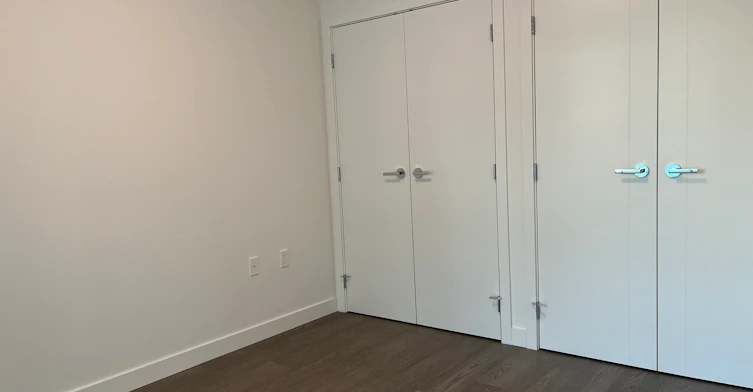 785 Harbour Way, North Vancouver, BC, V7P 0G3 - 4