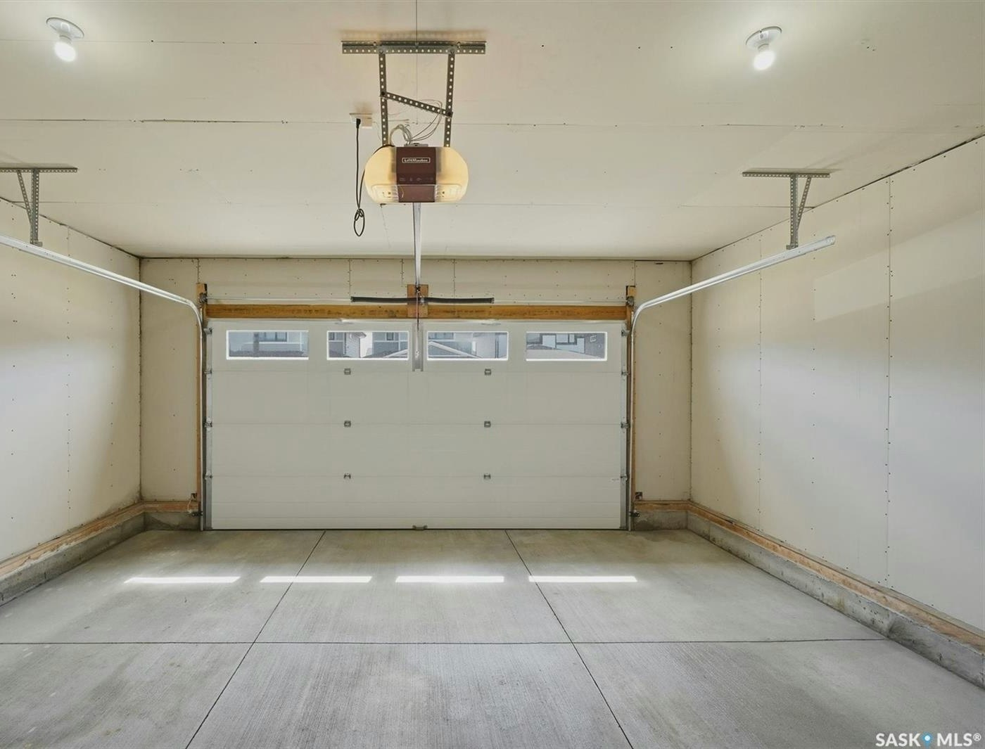 259 Skopik Crescent, Saskatoon, SK, S7V 0V6 - 9