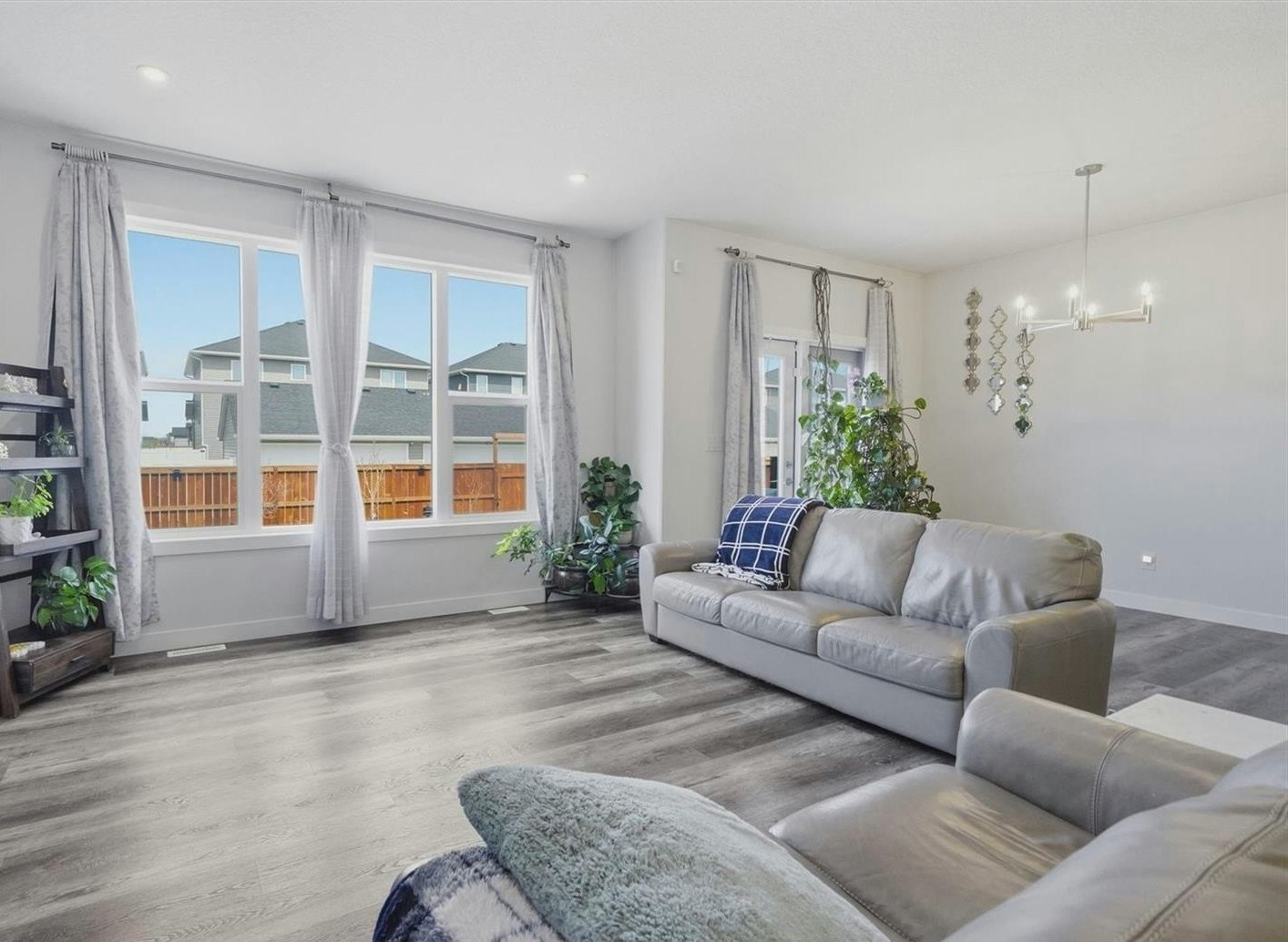259 Skopik Crescent, Saskatoon, SK, S7V 0V6 - 2