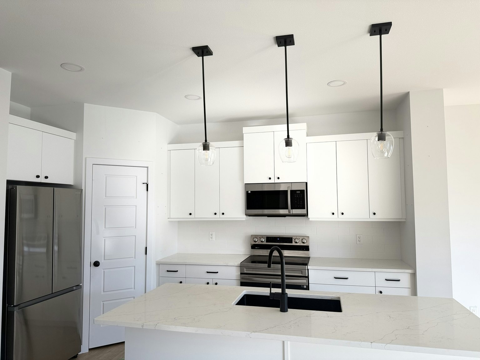 438 Schmeiser Bend, Saskatoon, SK, S7V 1P2 - 2