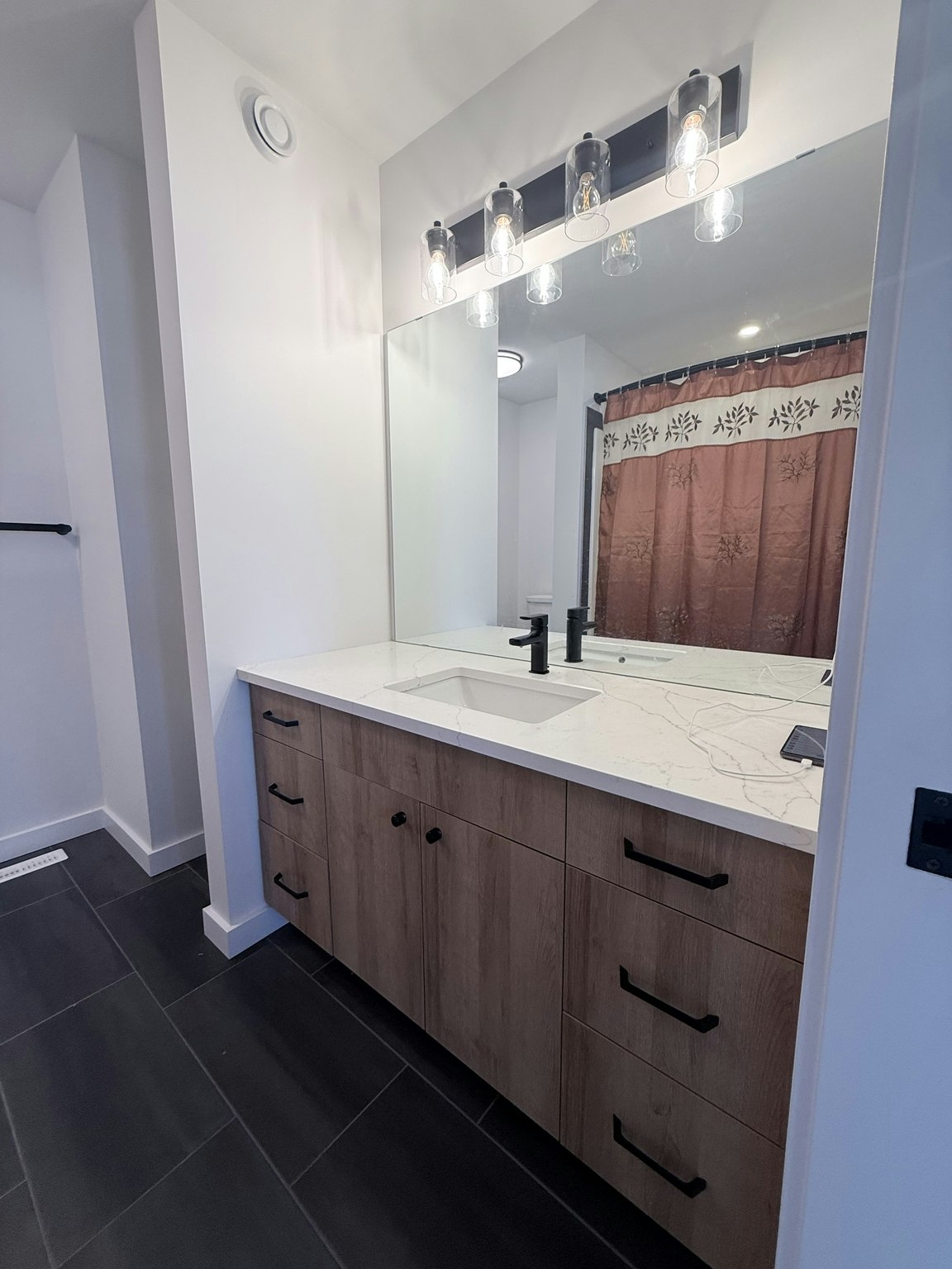 438 Schmeiser Bend, Saskatoon, SK, S7V 1P2 - 13