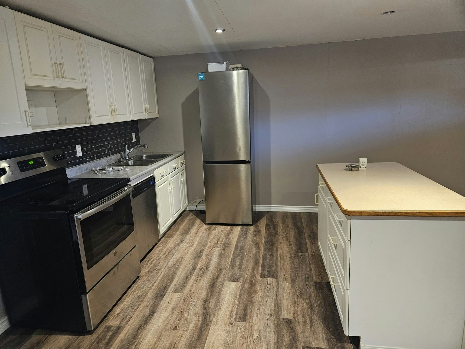 404 Saint John Street, Regina, SK, S4R 1R3 - 6