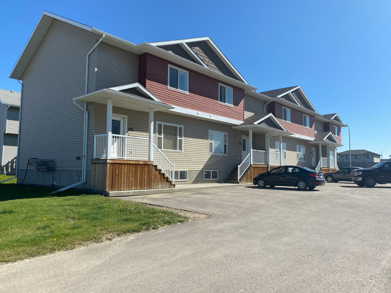 9201 92a Street, Grande Prairie, AB, T8V 4G3
