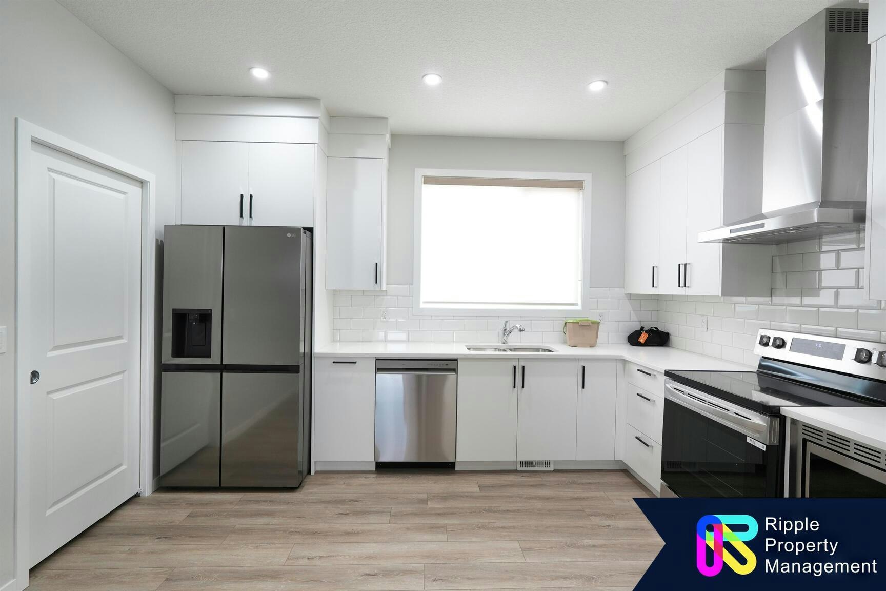 Upper-144 Setonstone Manor Southeastupper, Calgary, AB, T3M 2L3 - 2