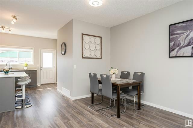15639 18 Avenue Southwest, Edmonton, AB, T6W 5C2 - 11
