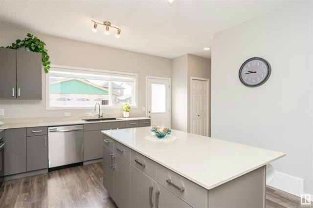 15639 18 Avenue Southwest, Edmonton, AB, T6W 5C2 - 26