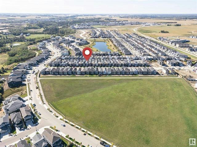 15639 18 Avenue Southwest, Edmonton, AB, T6W 5C2 - 15