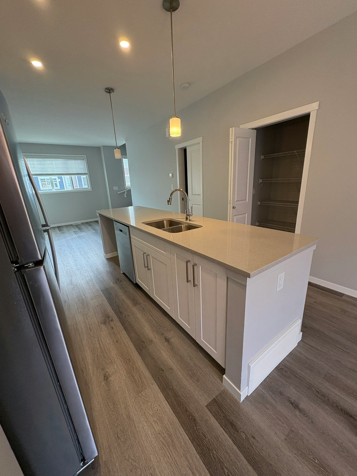 60-320 Secord Boulevard Northwest, Edmonton, AB, T5T 7E8 - 9