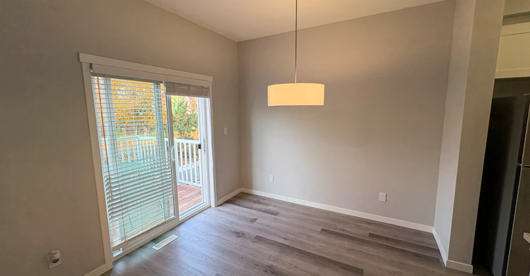60-320 Secord Boulevard Northwest, Edmonton, AB, T5T 7E8 - 6