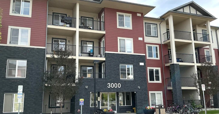 81 Legacy Boulevard Southeast, Calgary, AB, T2X 2B9 - 24