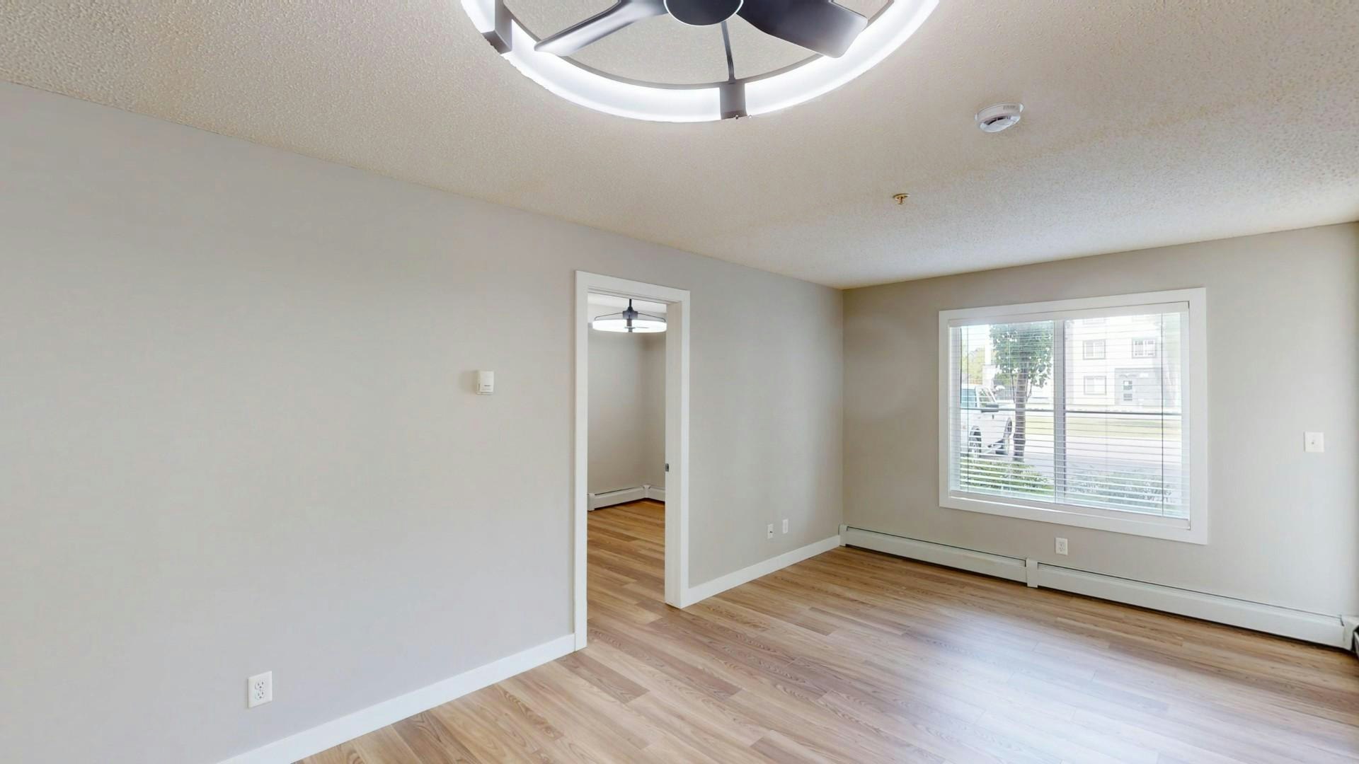 81 Legacy Boulevard Southeast, Calgary, AB, T2X 2B9 - 11