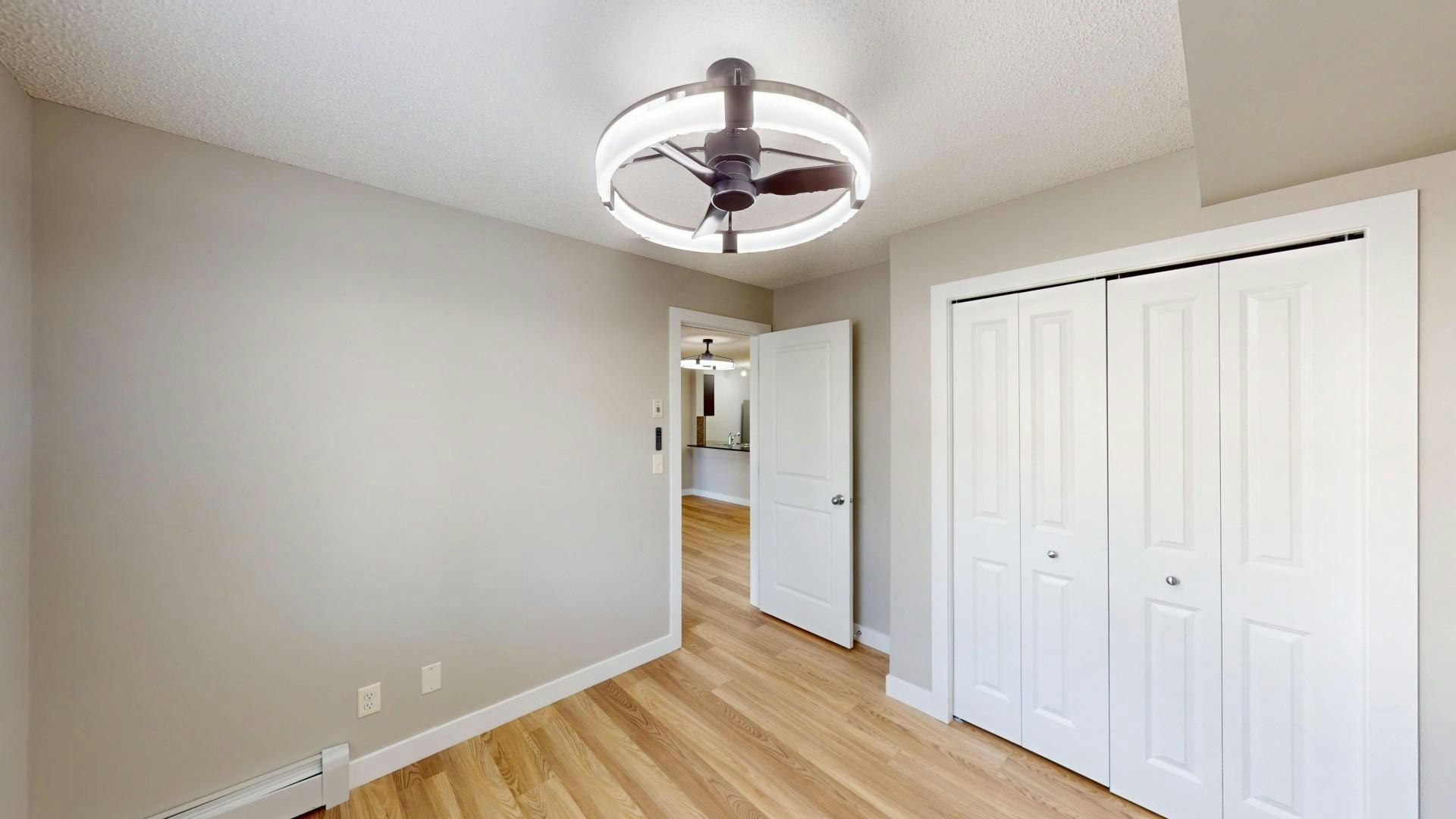 81 Legacy Boulevard Southeast, Calgary, AB, T2X 2B9 - 22