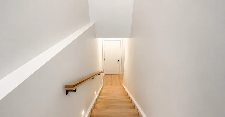 101R-2015 7 Avenue Northwest, Calgary, AB, T2N 0Z7