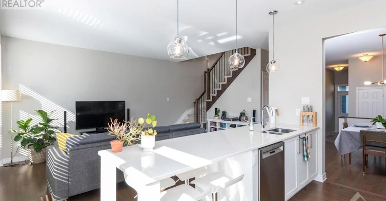 122 Cambie Road, Ottawa, ON, K4M 0E2 - 11