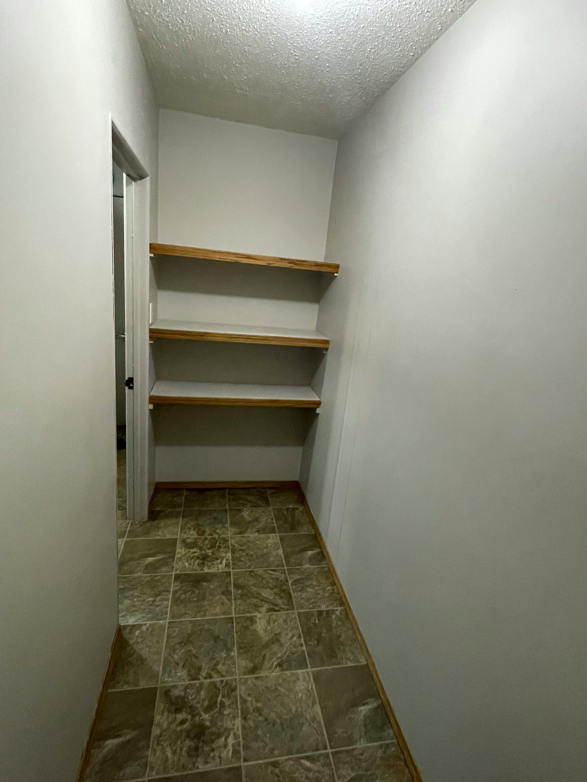 10129 104 Avenue, Grande Prairie, AB, T8V 1E8 - 9