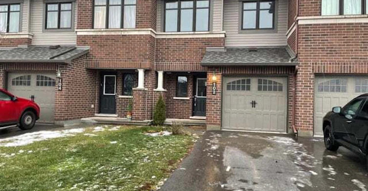 102 Nacarat Street, Ottawa, ON, K4A 1B1