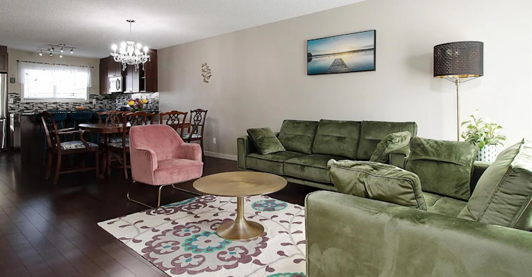 286 Legacy Village Way SE, Calgary, AB, T2X 0Y9 - 2