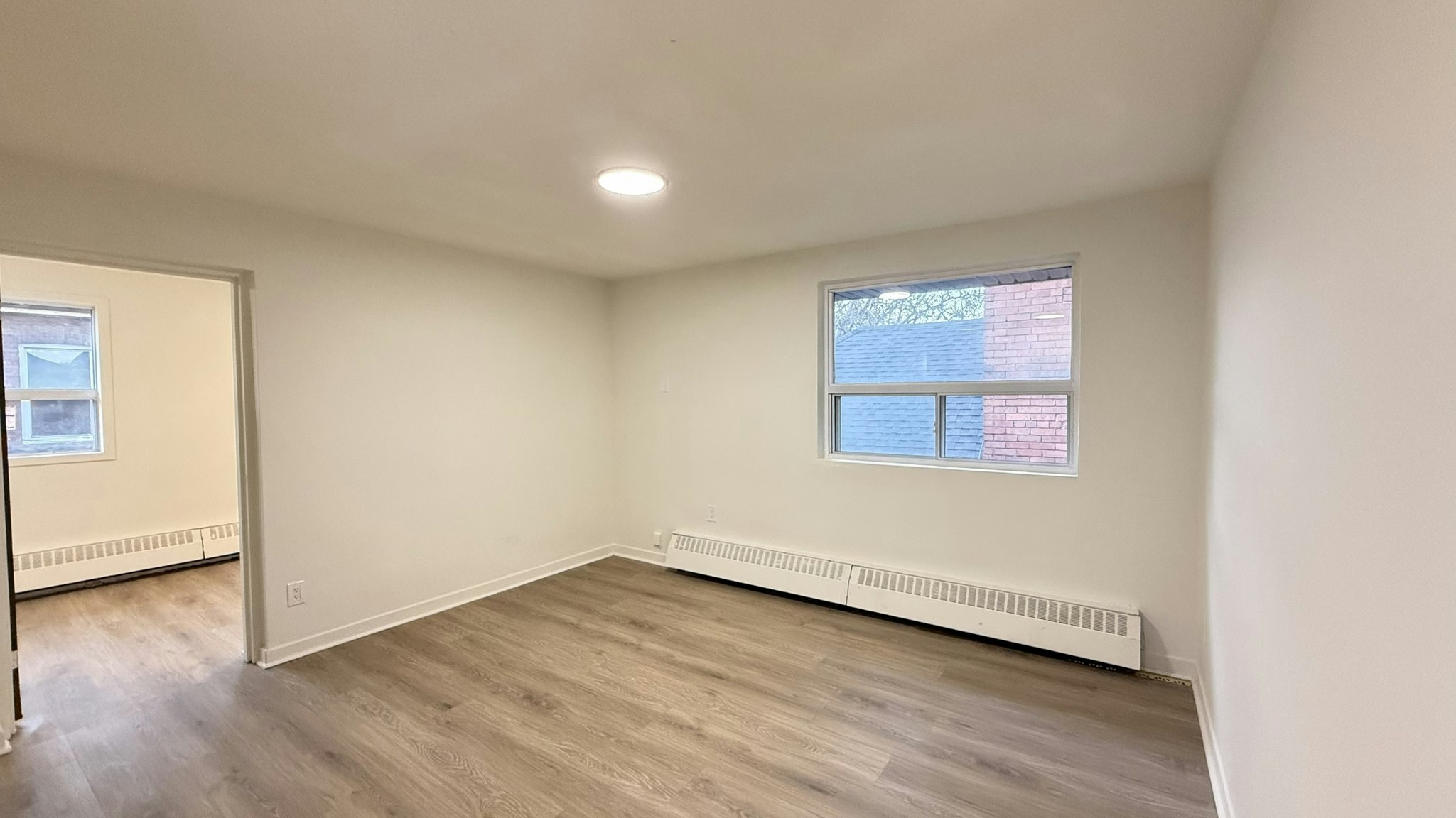 6-60 Triller Avenue, Toronto, ON, M6R 2H8 - 12