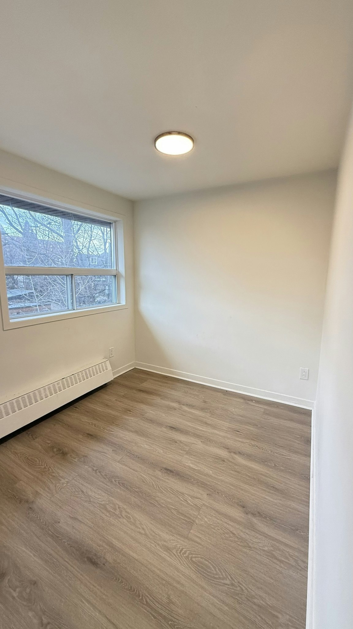 6-60 Triller Avenue, Toronto, ON, M6R 2H8 - 9