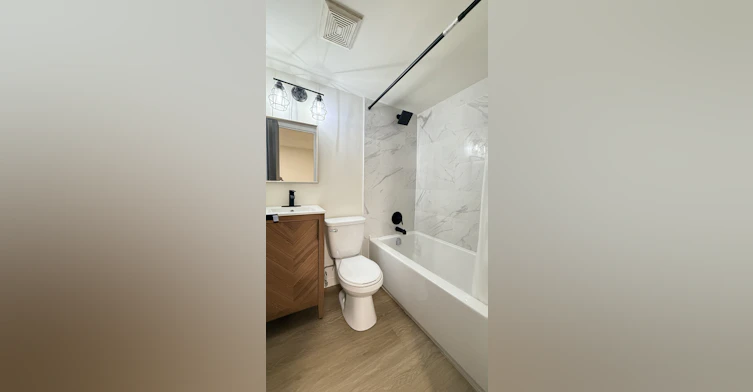 6-60 Triller Avenue, Toronto, ON, M6R 2H8 - 7