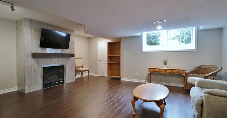 219 Gossamer Street, Ottawa, ON, K1C 7G4 - 35