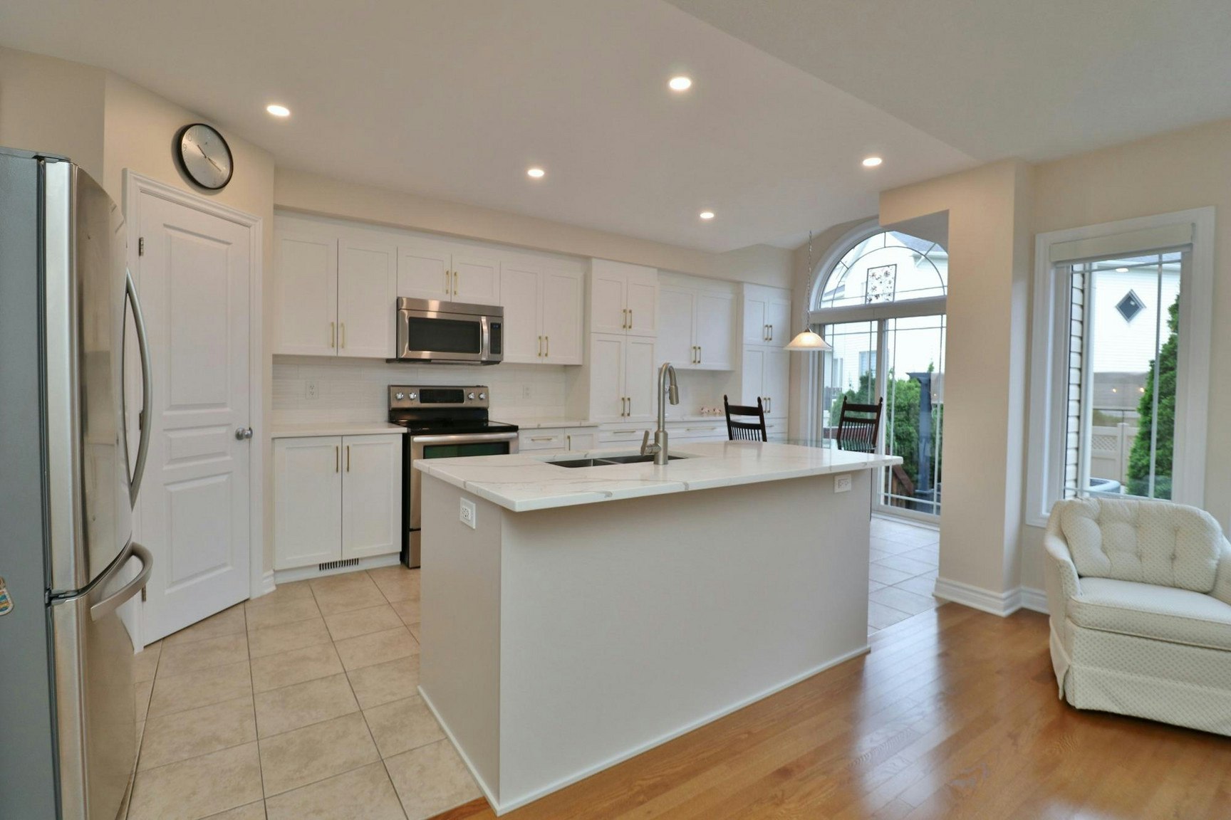 219 Gossamer Street, Ottawa, ON, K1C 7G4 - 13