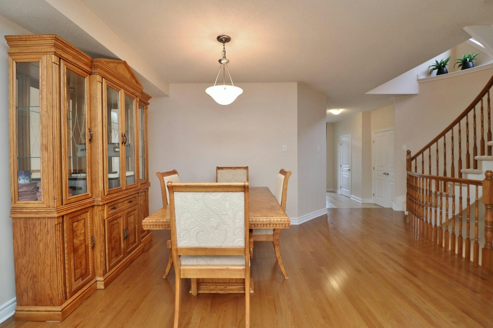 219 Gossamer Street, Ottawa, ON, K1C 7G4 - 8