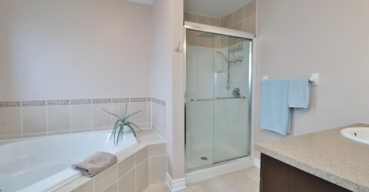 219 Gossamer Street, Ottawa, ON, K1C 7G4 - 24