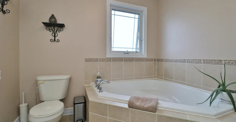 219 Gossamer Street, Ottawa, ON, K1C 7G4 - 26