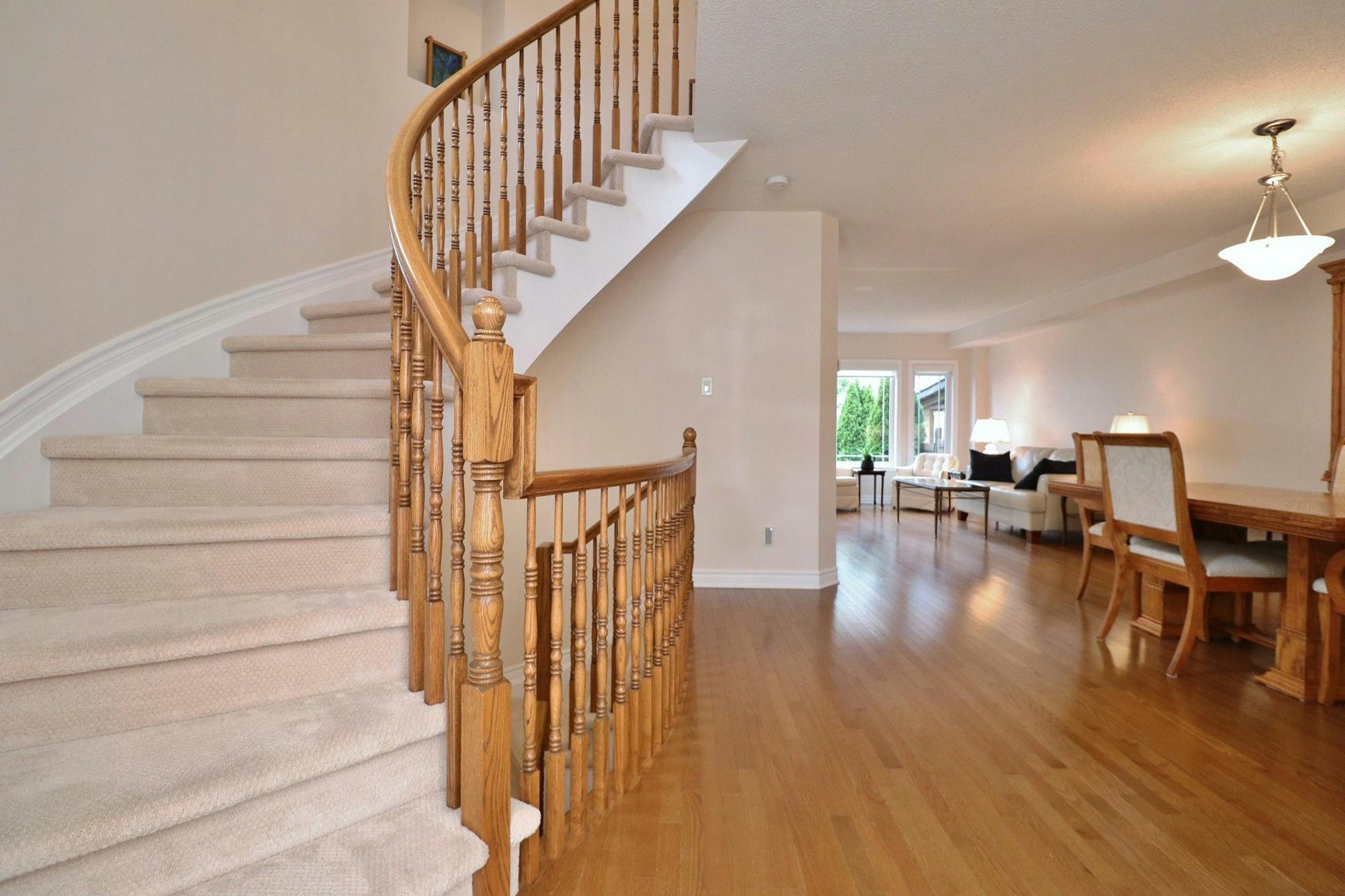219 Gossamer Street, Ottawa, ON, K1C 7G4 - 5