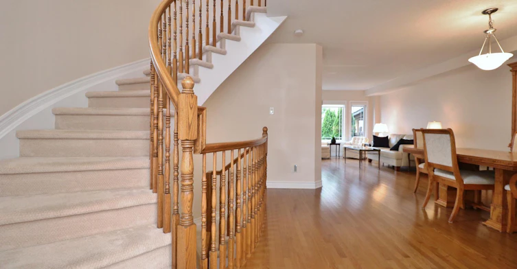 219 Gossamer Street, Ottawa, ON, K1C 7G4 - 5