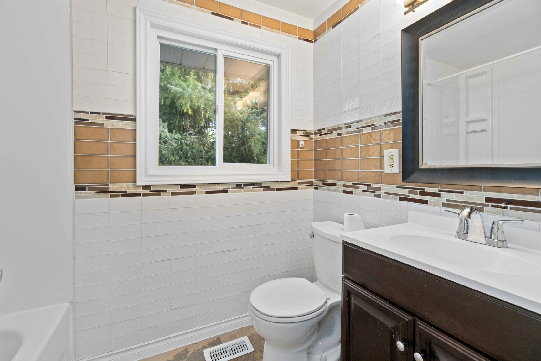 1-1100 Exmouth Street, Sarnia, ON, N7S 1W3 - 17