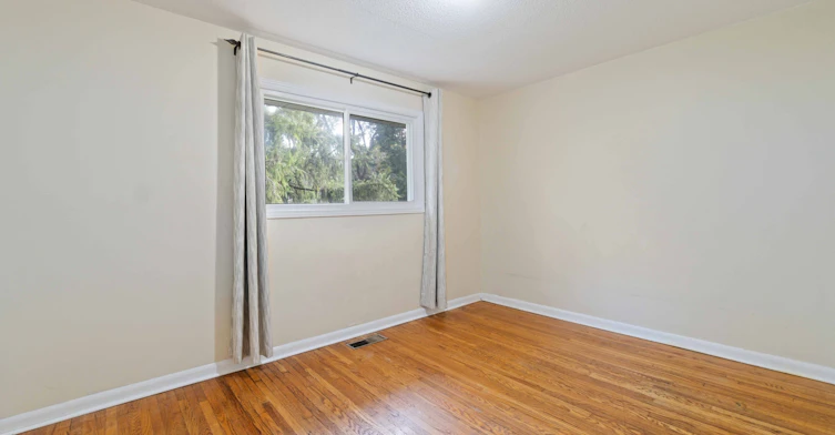 1-1100 Exmouth Street, Sarnia, ON, N7S 1W3 - 2