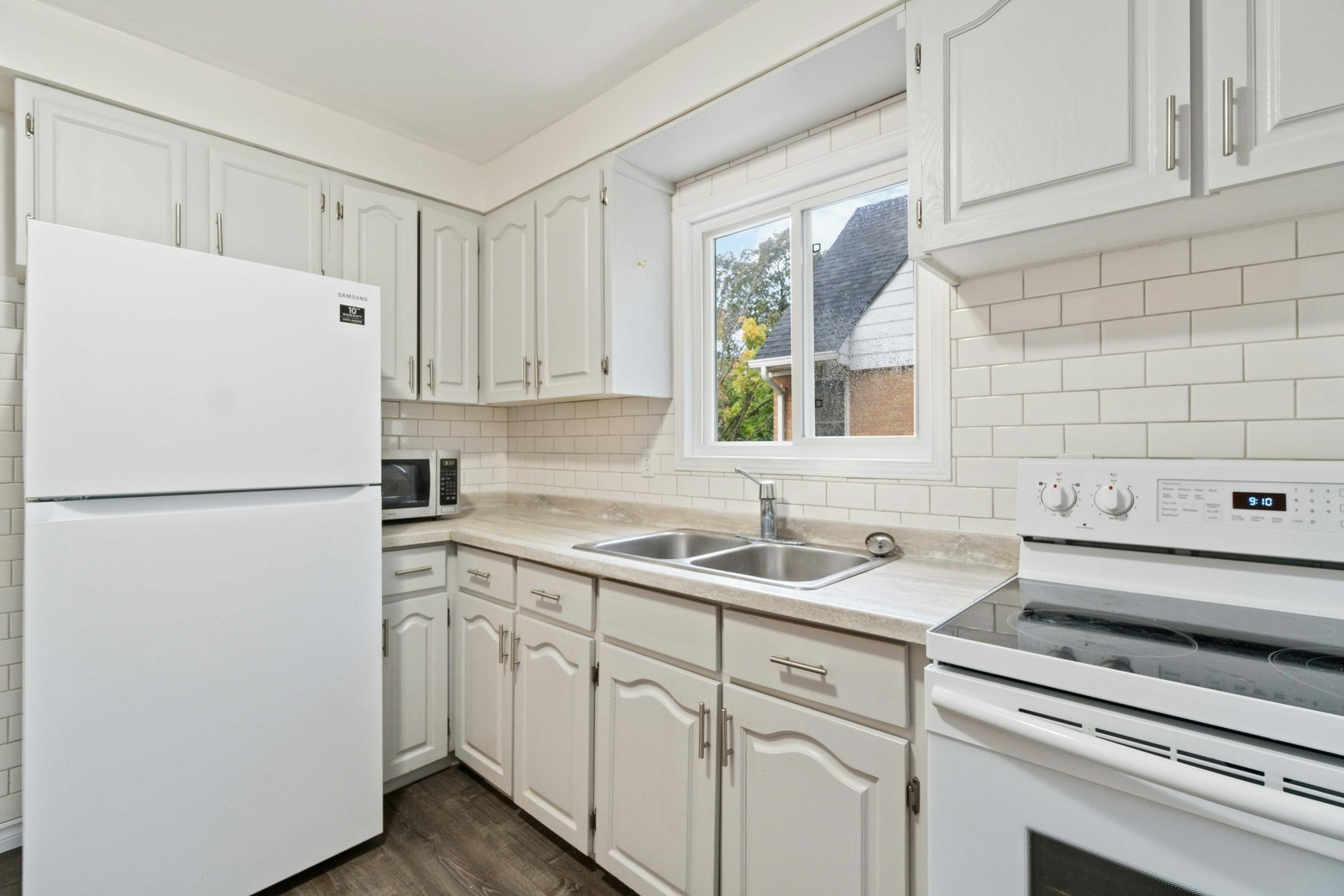 1-1100 Exmouth Street, Sarnia, ON, N7S 1W3 - 7