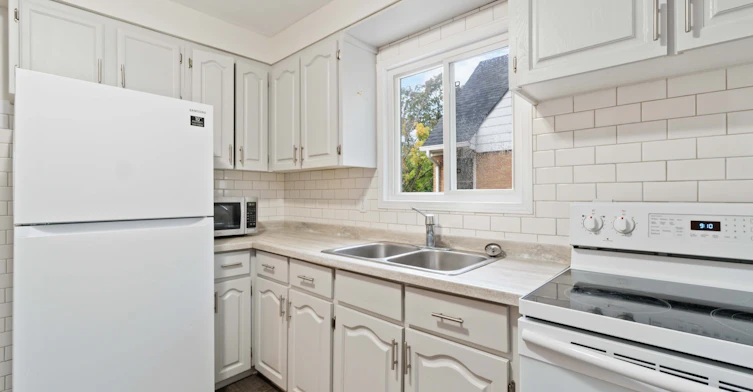 1-1100 Exmouth Street, Sarnia, ON, N7S 1W3 - 7