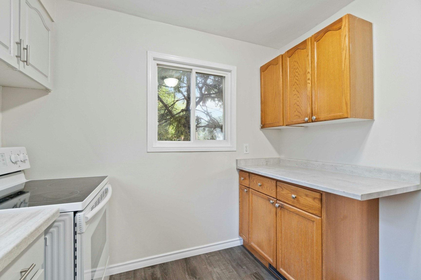 1-1100 Exmouth Street, Sarnia, ON, N7S 1W3 - 8