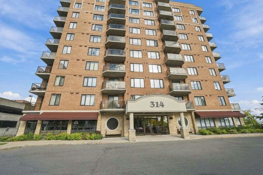 604-314 Central Park Drive, Ottawa, ON, K2C 0R2